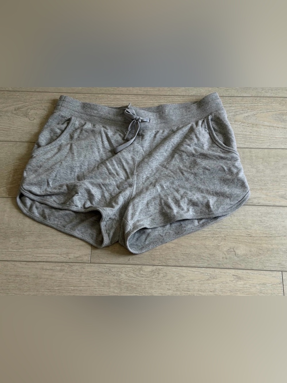 Amazon Essentials Light Heather Gray Women's Athletic Lounge Shorts